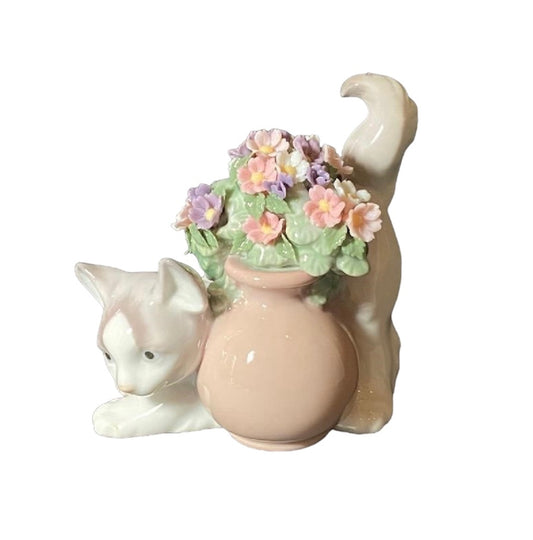 Vintage Lladro Secret Spot Porcelain Figurine With Original Box